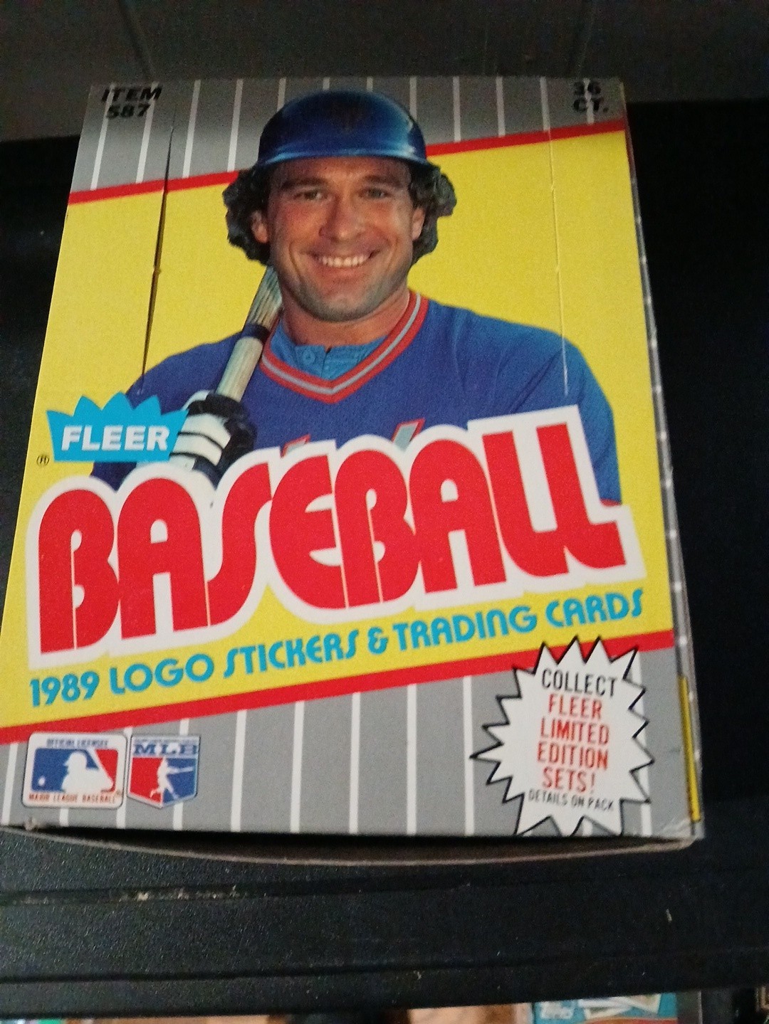 Caja de béisbol Fleer 1989 (36) paquetes sellados de fábrica