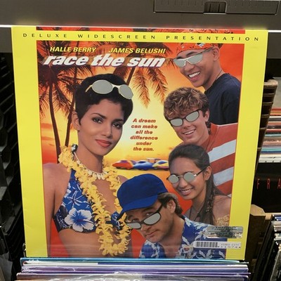 Race the Sun (Laserdisc, 1996) WIDESCREEN HALLE BERRY JAMES BELUSHI Great Film!