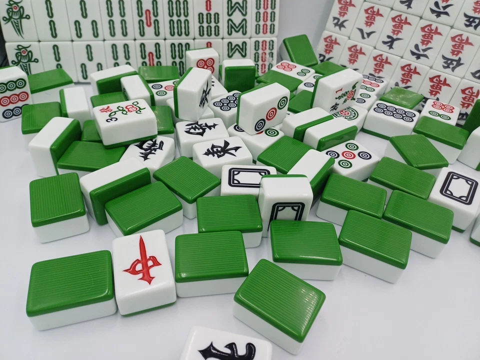44mm Chinese Mahjong Game Set Tiles Mah Jong BLUE English Characters Games - Image 3 of 4