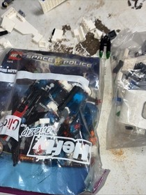 LEGO 5974 Space Police Galactic Enforcer Used Open Box 3