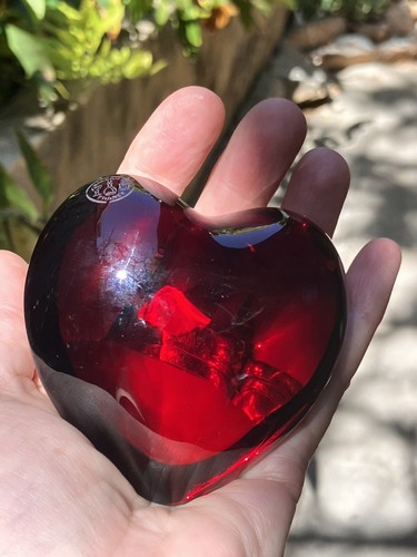 Baccarat Heart Paperweight Red Crystal Glass Puffy Ornament Vintage SIGNED - Picture 6 of 13