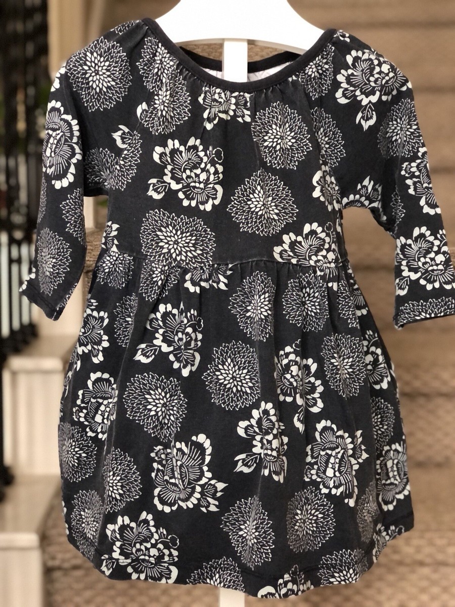 black 3t dress Girls' Black Pocket Twirl Dress Size: 9/10 By Mila & Rose