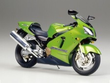 Tamiya 1/12 Scale Kawasaki Ninja ZX-12R Motorcycle Model Kit