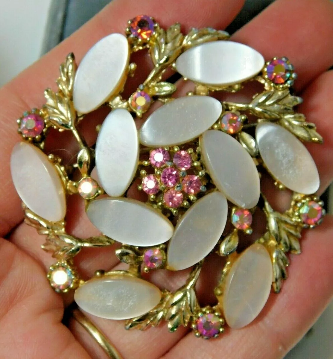 Vintage aurora shop borealis brooch