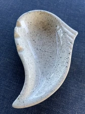 Vintage White W Black Splatter Pottery Table Footed Ashtray Art Deco EUC