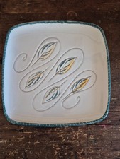 Glidden pottery 9.5" plate 31 in green feather pattern