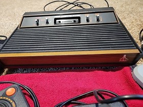 Genuine Atari 2600 4 Switch Console System Bundle + Controllers + 21 Games Look
