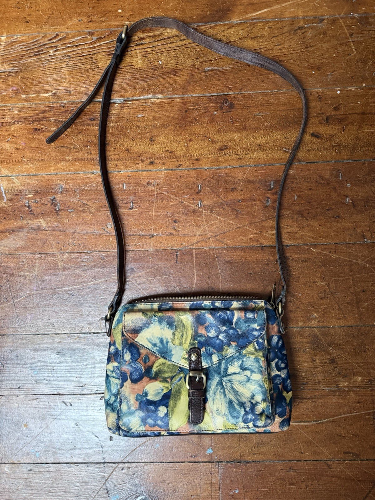 Patricia Nash Floral Leather Medium Handbag/Tote Blue, Olive, Brown, Used