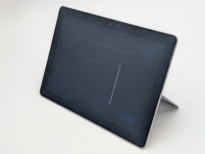 Microsoft Surface Go 10.6 1800 x 1200 Touch PENTIUM 4415Y IRCam 4GB W10P