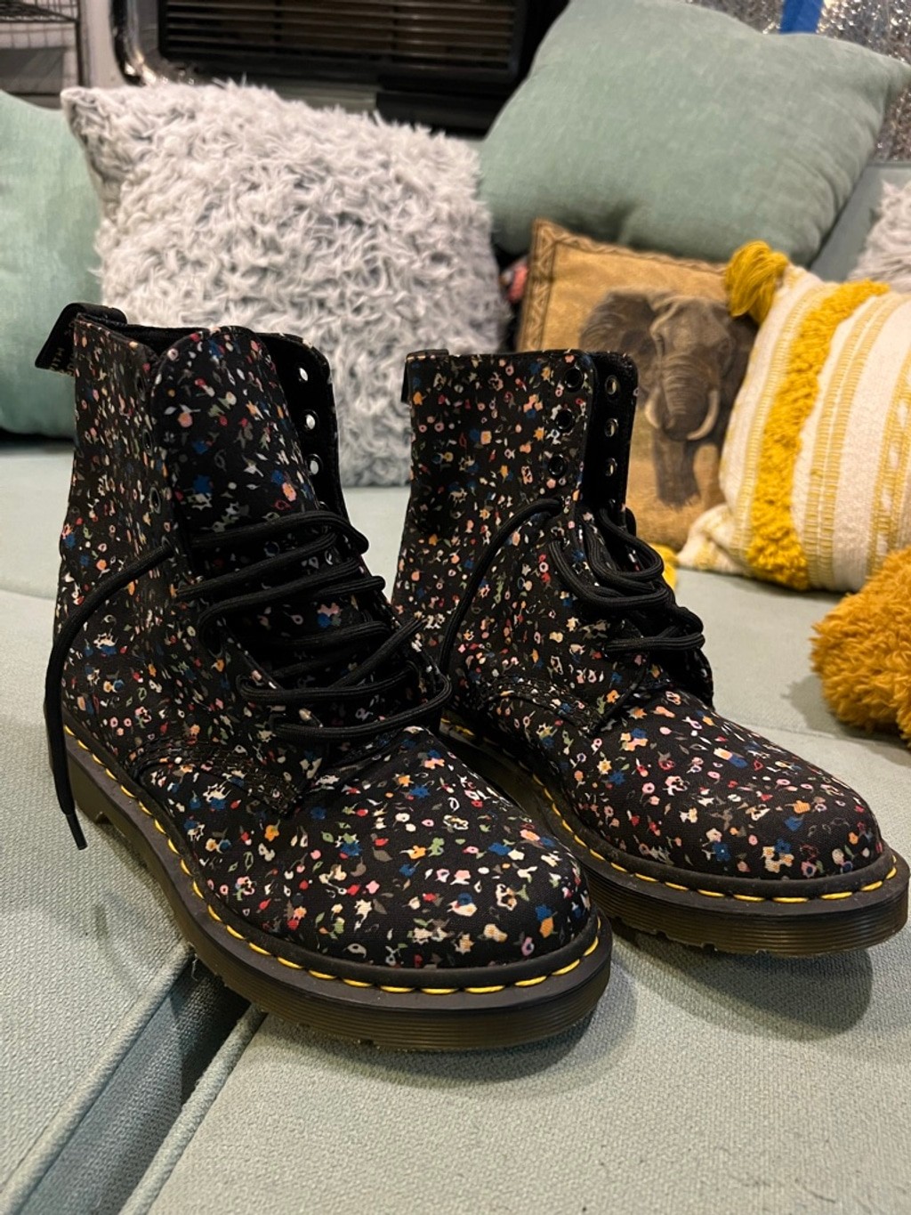 Women's Dr. Martens Black Multi-color Floral Lace Up Boots (Size 7)