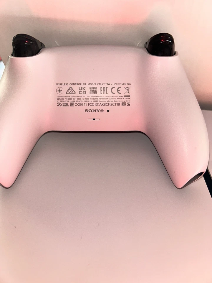 Consola de juegos Sony PlayStation 5 versión disco delgado blanca, 1 TB Foto 3 de 3