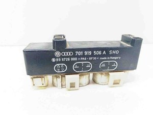 SEAT ALHAMBRA 7V8, 7V9 Lüfterrelais 701919506A 1.90 Diesel 1999 31278144