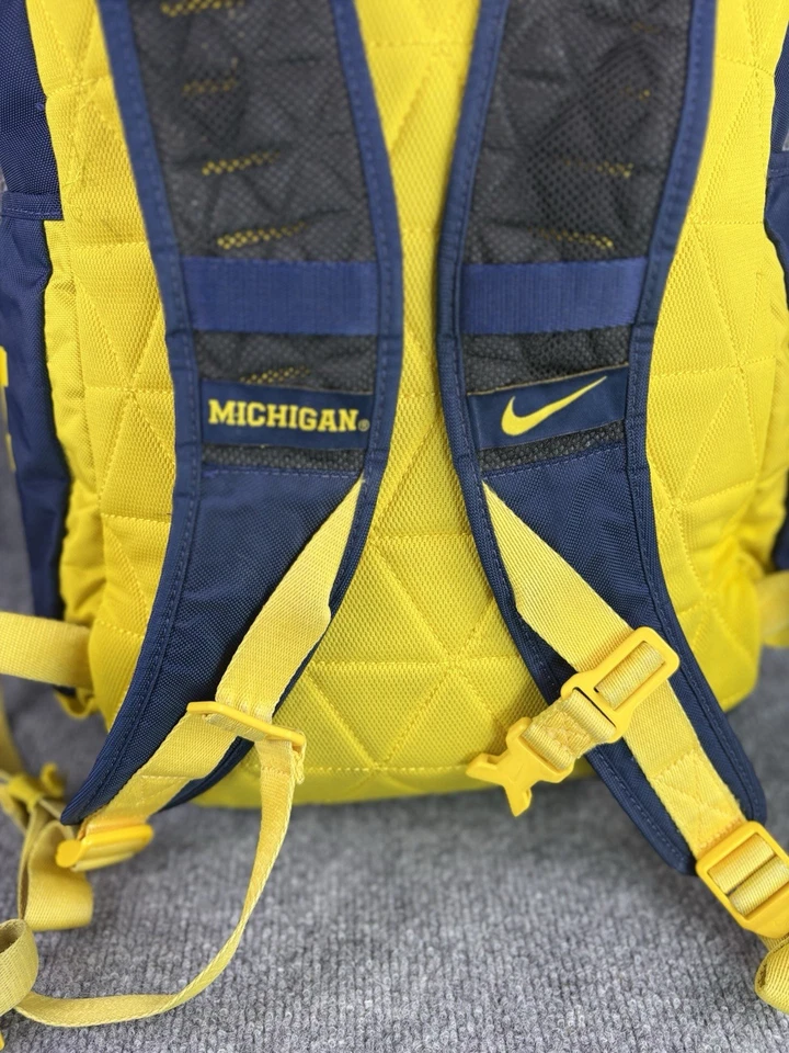 Nike Michigan Wolverines Navy Vapor Backpack School Sports - Image 3 of 4