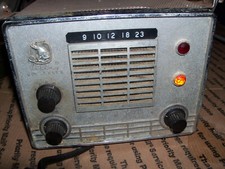 Johnson Viking Messenger CB Radio Tube Transceiver, Powers Up, Mic Clicks On
