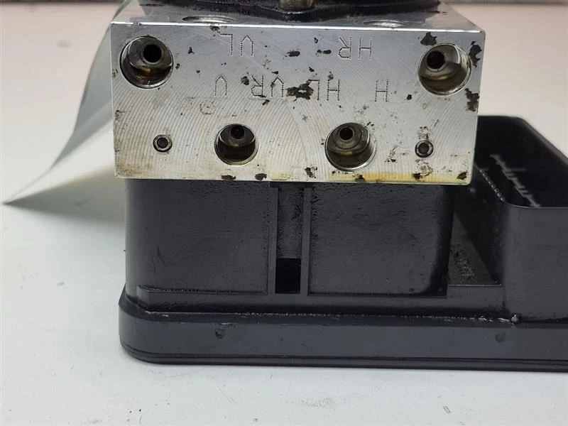 2002-2005 BMW Z4 ABS НАСОС 6764088 - Изображение 4 из 4