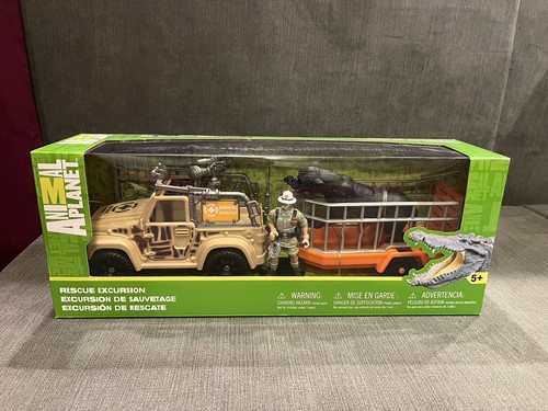 NEW Animal planet Black Leopard Rescue Excursion playset Toys R Us