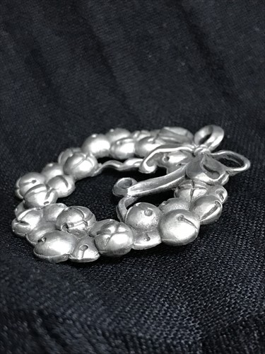 Vintage 2” Christmas Wreath Pewter brooch Pin Signed 1992 Seagull, Canada - Picture 2 of 6