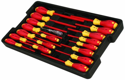 Wiha 32095 Slotted and Phillips Insulated Screwdriver Set, 1000 Volt, 19 Piece