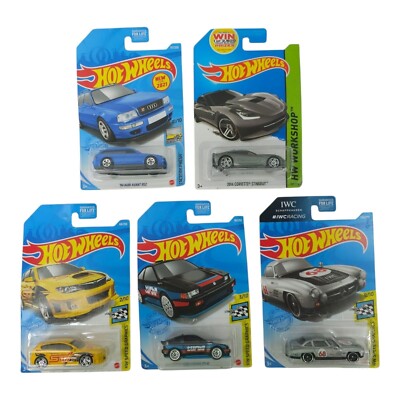 Hot Wheels HW Speed Graphics Workshop Factory Fresh 1:64 Diecast