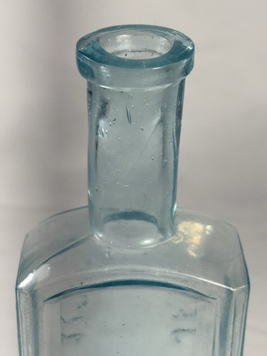 Early J.F. Wilson Center Point Iowa Aqua Medicine Bottle 1860s Linn County IA - Picture 9 of 13