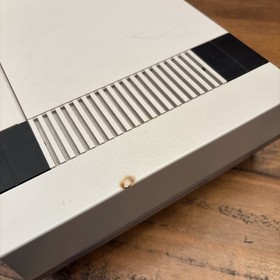 Nintendo NES Console Challenge Set con 4 giochi - Super Mario Dr Mario Rampage