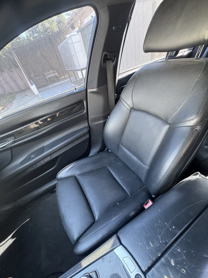 Juego completo de asientos para un BMW 750i xDrive 2014 Foto 4 de 4