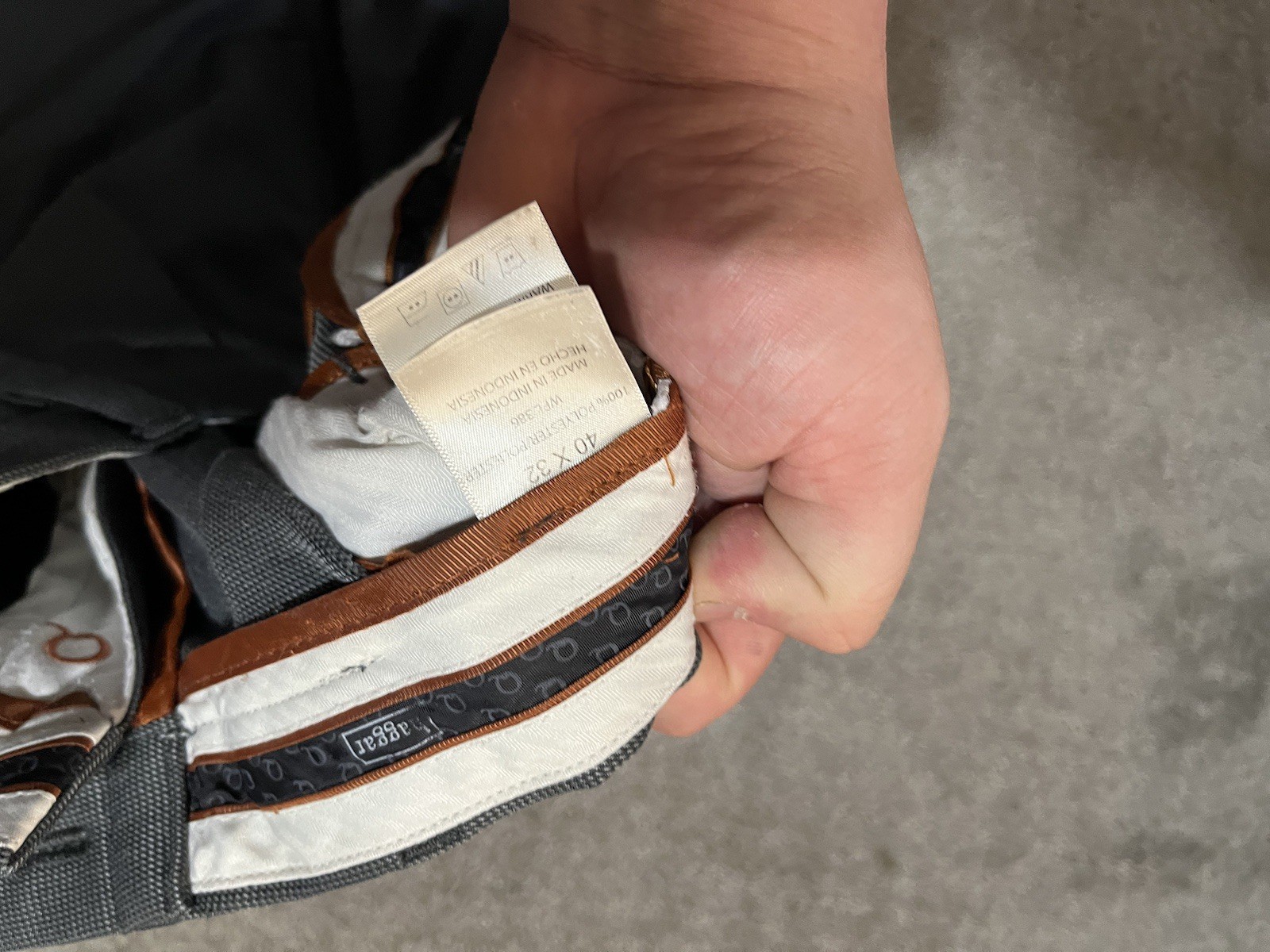 Haggar Q Gray Solid Polyester Pleated Front Mens … - image 5