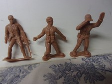 Lot of 3 Large Tan Plastic US Army  Infantry Soldier Men