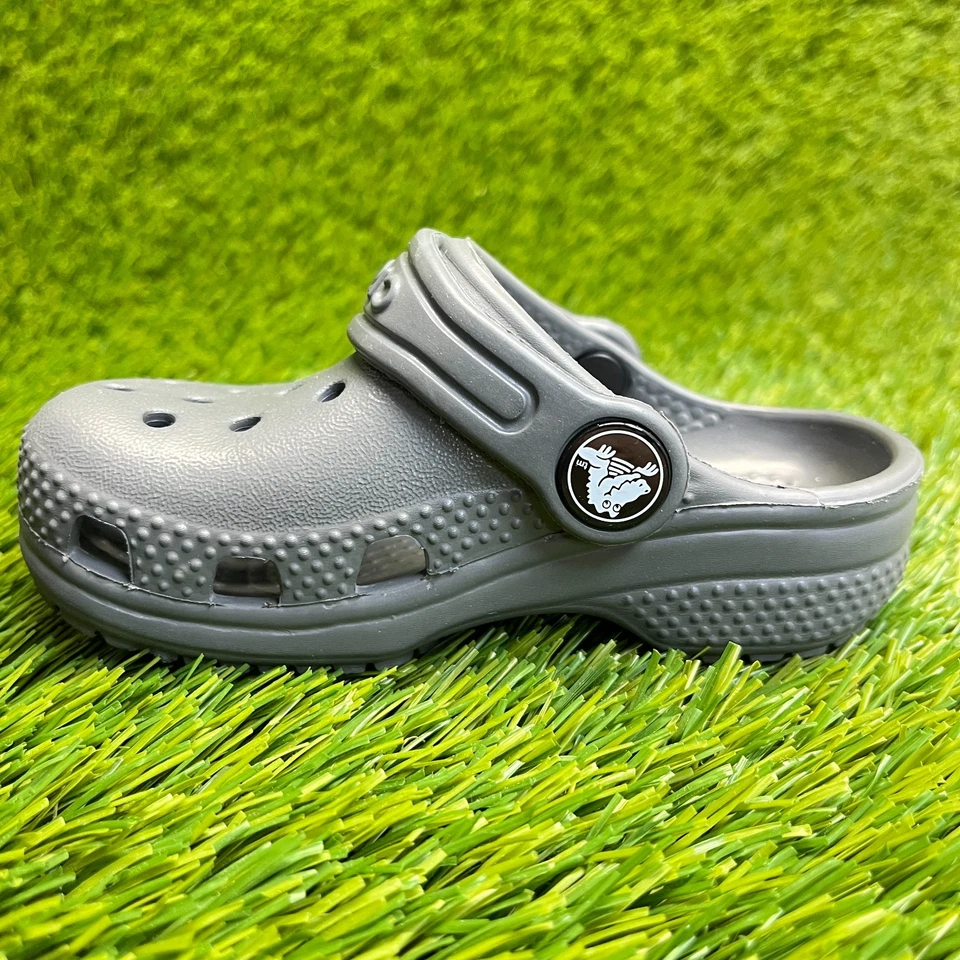 Босоножки Crocs классические сабо для малышей размер 6C серые пляжные прогулочные уличные без шнуровки - Изображение 2 из 4