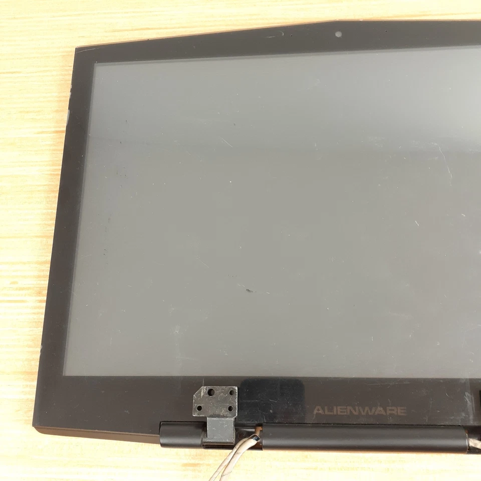 Dell Alienware M17x 17" WXGA+ LCD Screen Panel Display With Cables U519K Tested - Image 3 of 4