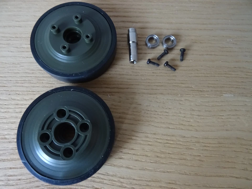 Tamiya Leopard 2A6, 2A7V, Laufrollen- Set mit Kugellagern, 1:16, viele Neuteile - Bild 2 von 4