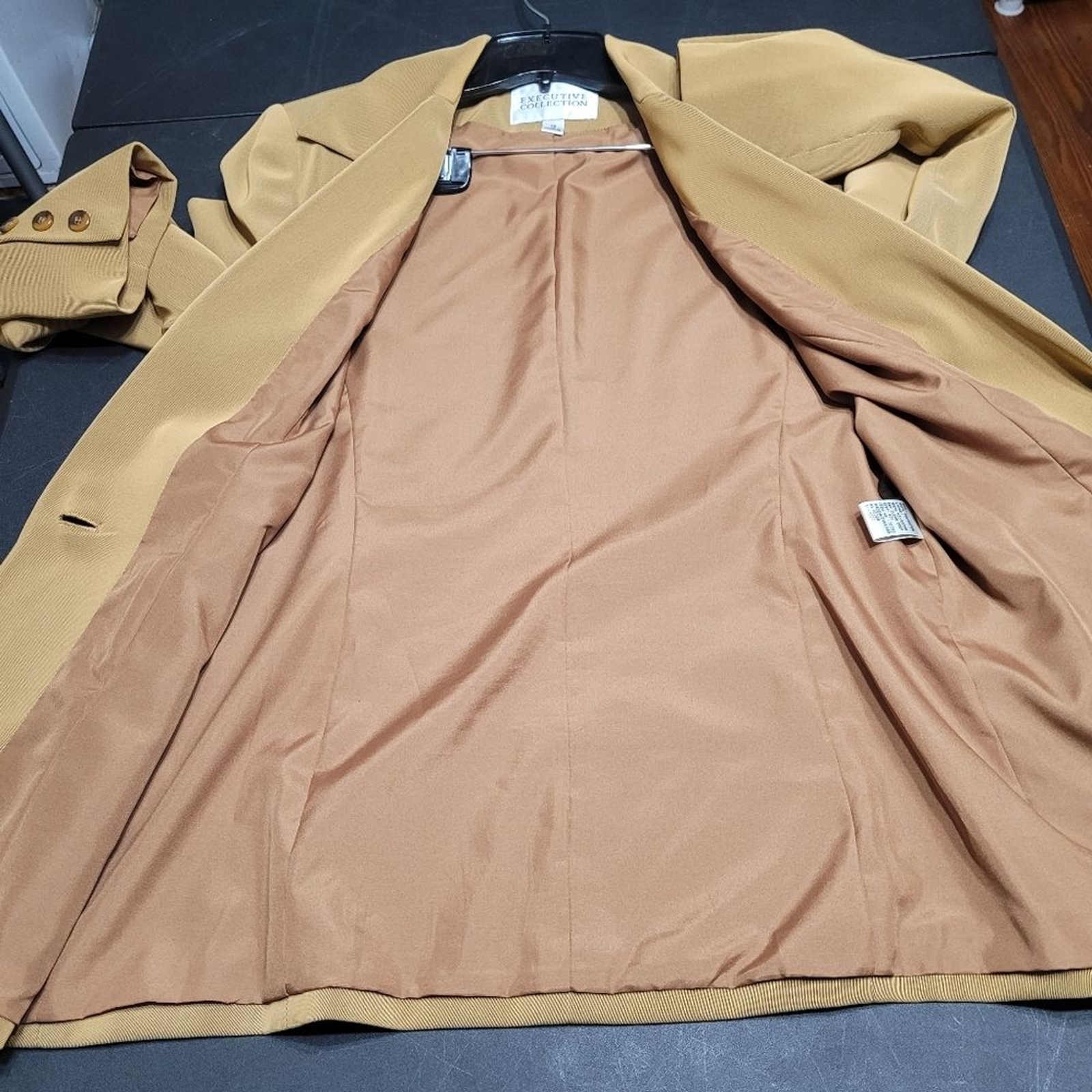 Executive Collection 2 Piece Single Button Blazer… - image 9