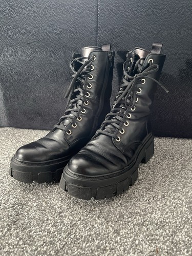 Leather Chunky Black Boots 6 - Picture 1 of 5