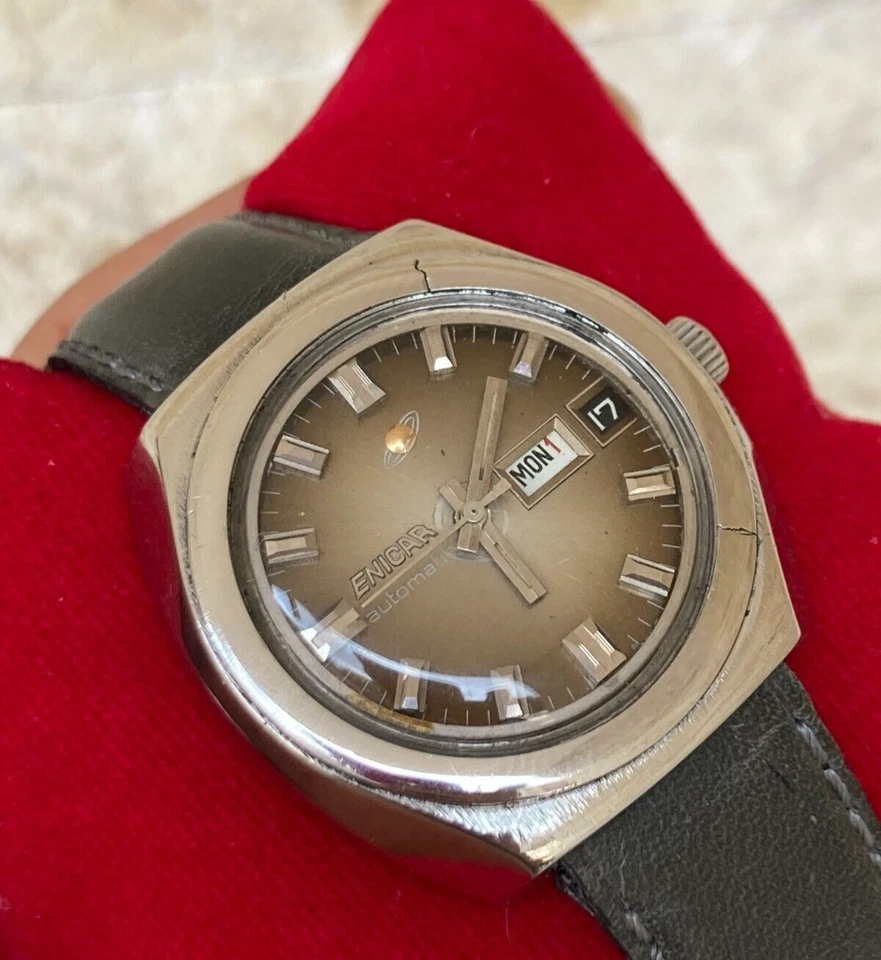 RELOJ ENICAR VINTAGE AUTOMÁTICO OCEAN PEARL AÑOS 60 HECHO EN SUIZA 25 JOYAS RARO FUNCIONA Foto 3 de 4