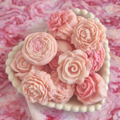 AUSVERKAUF Raspberry Ripple, Mini Flower Wax Melt