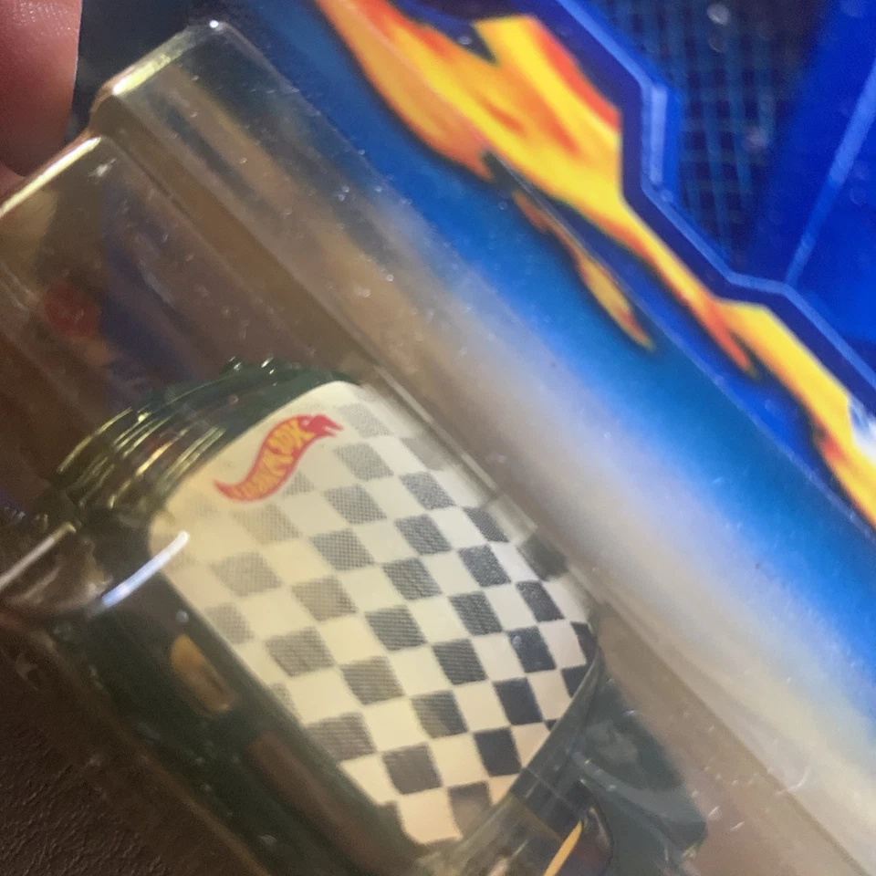 2003 Hot Wheels 35th Anniversary, MINI COOPER, # 200 - Image 4 of 4