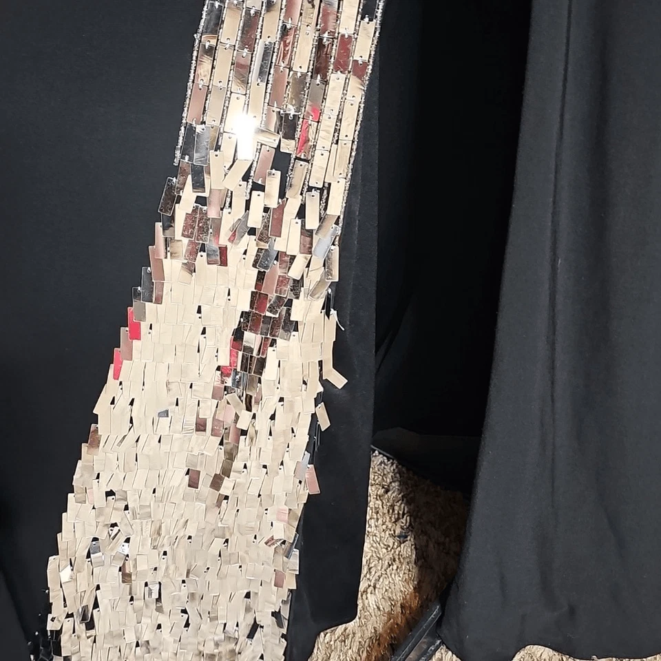 Maxi Vestido de Noche Sherri Hill Un Hombro Corte Cintura Negro Plateado 14 Foto 3 de 4