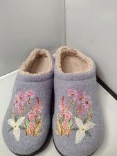 LL Bean Slippers Women Size 9 Shoes Floral Purple Slip On Daybreak Scuffs FF