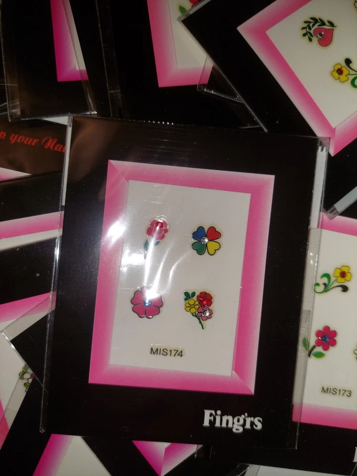 25 + Hojas Punta Arte en Uñas Joya Pegatinas Calcomanías Corazón FLOR ROSA Nuevo  Foto 3 de 4