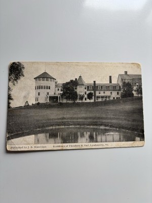 1917 POST CARD (Residence of Theodore N.Vaul.Lyndonville,VERMON