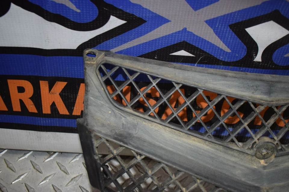 Inserto de parrilla delantera DC7 2010 CAN AM OUTLANDER 800 R MAX XT 4X4 ENVÍO GRATUITO Foto 2 de 4