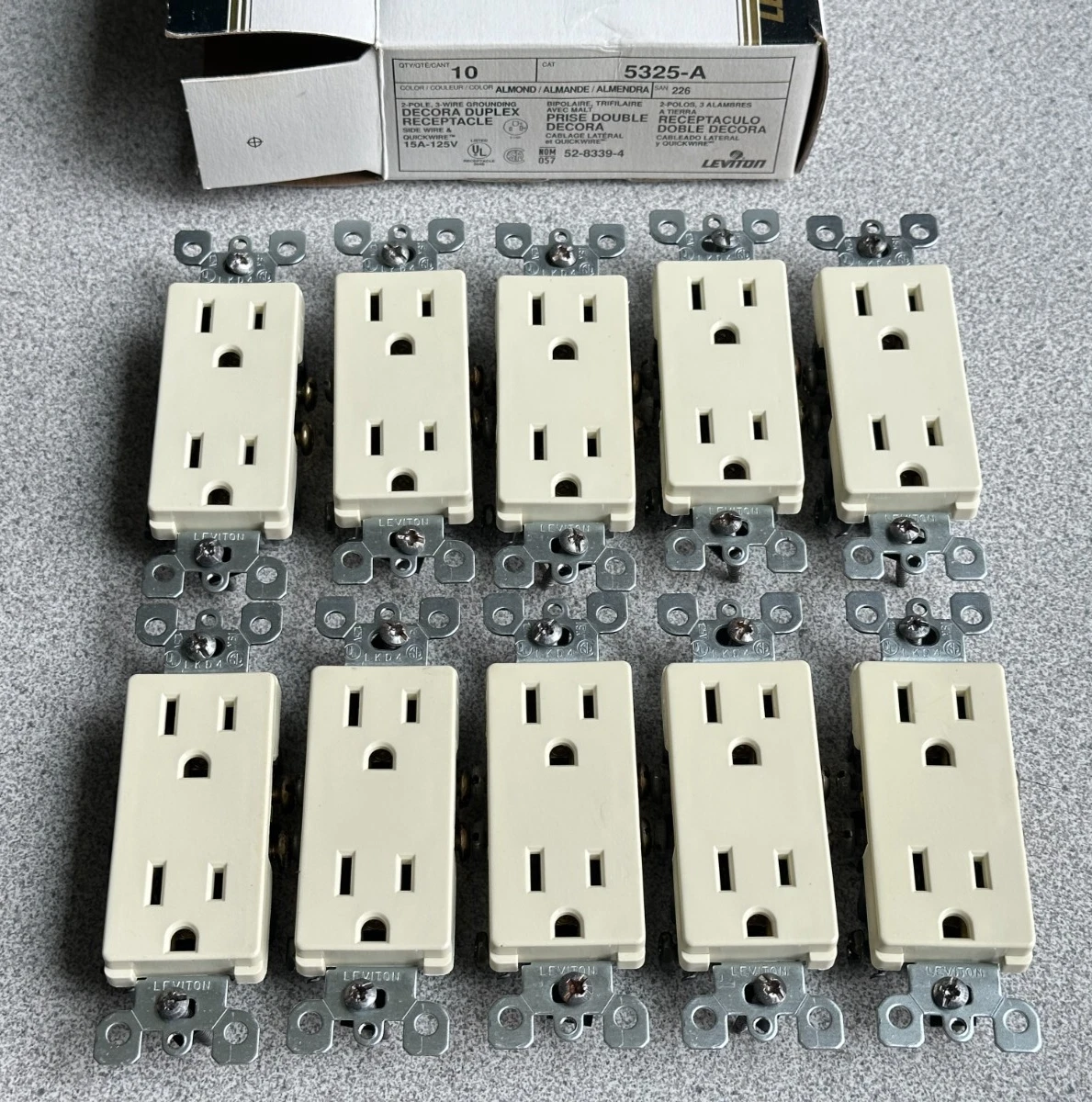 Leviton T5325-W - Receptáculo Dúplex Decora (15 A, 125 V, Resistente A