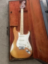 1975 Fender Stratocaster All Original Natural Finish Stunning Aging.