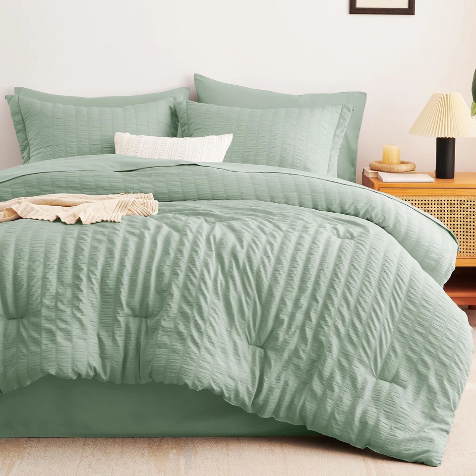 Queen Comforter Set Sage Green Seersucker 7 Pieces Bed in a Bag Queen Comfort... - Image 3 of 4