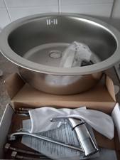 Circular Stainless Steel Preparation Sink