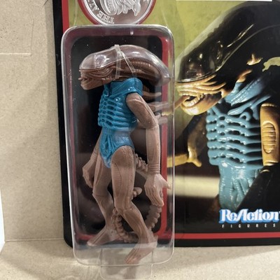 2018 Super 7 Alien ReAction SDCC The Alien (With Coin) 