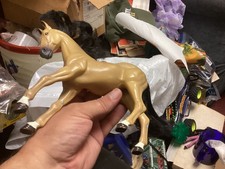 2000 7  Kid Kore tan horse