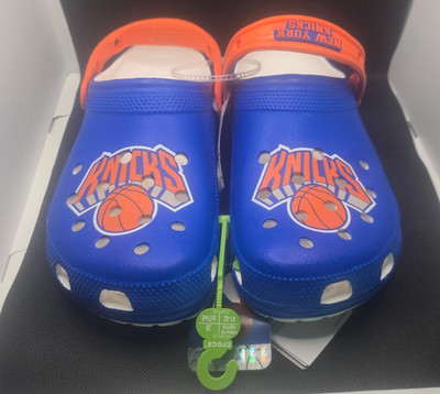 New York Knicks NBA Men s Crocs Classic Clogs Slip-On Sandal Shoes Blue Size 8
