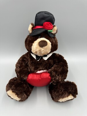 GUND Frisco 9  Romantic Bear Holding Red Heart Plush Stuffed Animal READ