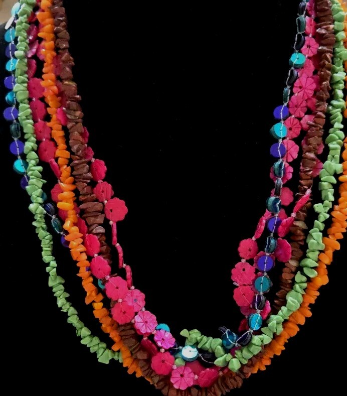 Artisan Design Multi Strand Stones, Shell & Acryl… - image 5